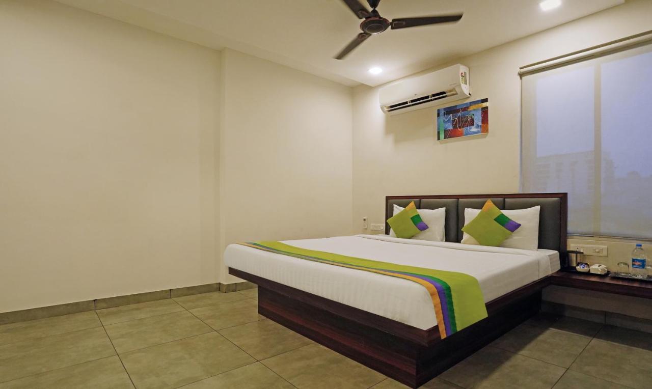 Treebo Lazystay Grand Patia Bhubaneswar Esterno foto