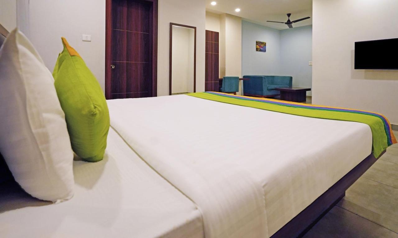 Treebo Lazystay Grand Patia Bhubaneswar Esterno foto